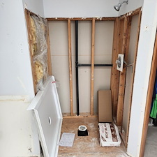 Fresh-and-Bright-North-Bend-Bathroom-Renovation 1